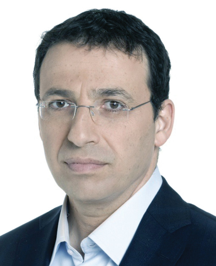 דרוקר. נלחם על הקריירה שלו כי העז לפרסם דברים הקשורים בגברת. צילום: יח&quot;צ