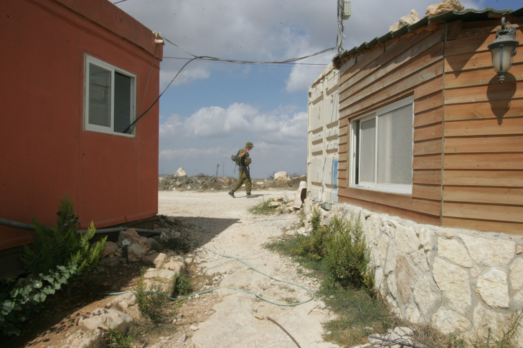 המאחז שדה בעז. צילום: מירי צחי
