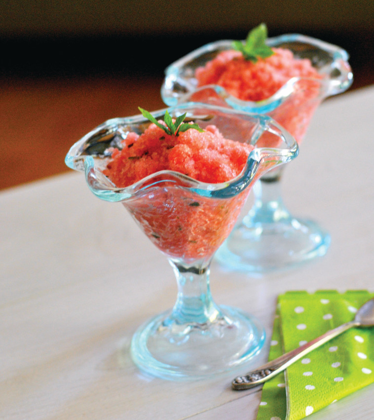 סורבה אבטיח ובזיליקום. צילום: פסקל פרץ רובין