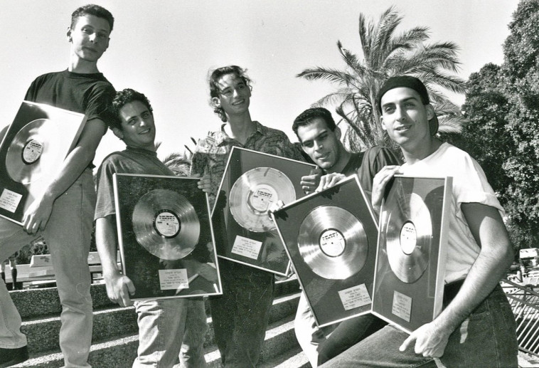 נוער שוליים. צילום: יוסי אלוני 