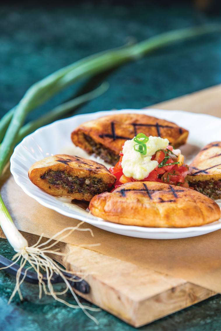 פיתות ממולאות. צילום: איתן וכסמן