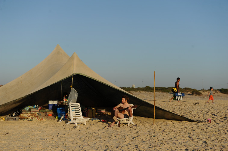 חוף פולג. צילום: מנדי מנחם, פלאש 90