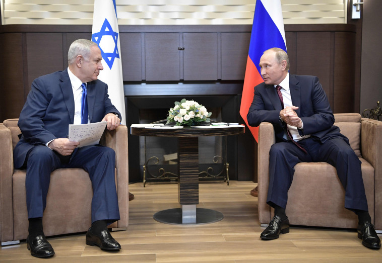 &quot;שינוי גדול גם עם רוסיה&quot;. פוטין ונתניהו .צילום: AFP