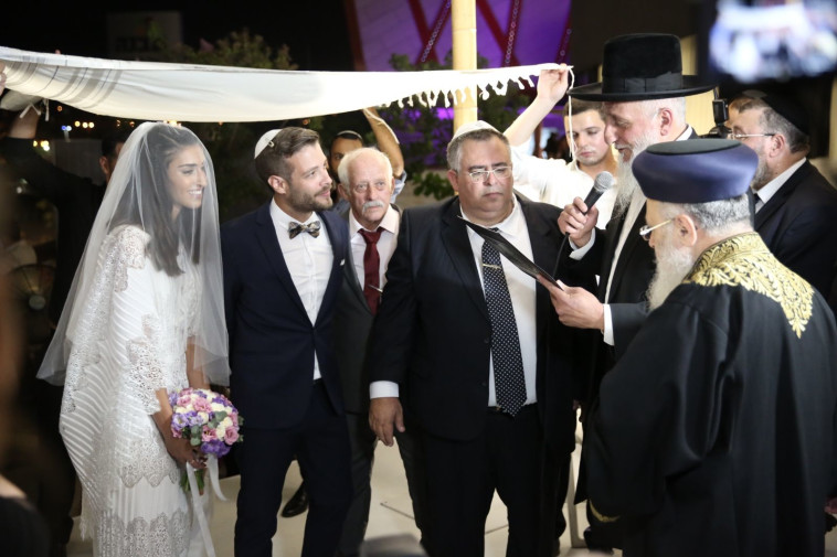 החופה בחתונת בתו של ביטן 