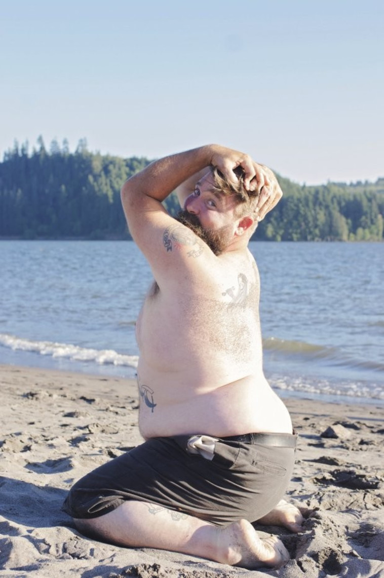 thewhimsicalwoodsman :זקנים על חוף הים. צילום