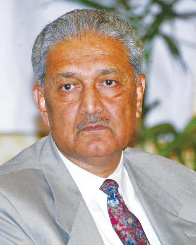 קאדר חאן. צילום: רויטרס