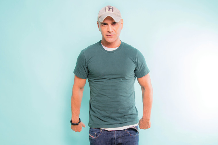 שמעון שירזי. אלי בוחבוט