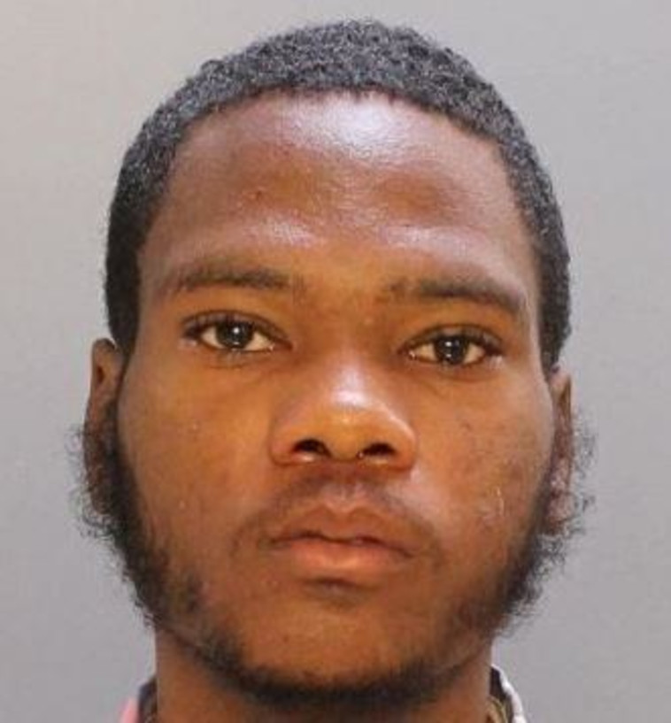 מרווין רוברטס, אחת משני האחים החשודים ברצח. צילום מסך