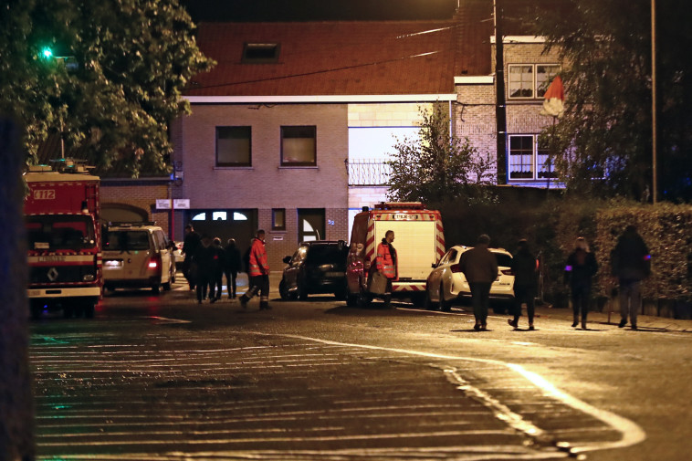 זירת רציחתו של ראש עיריית מוקרון. צילום: AFP