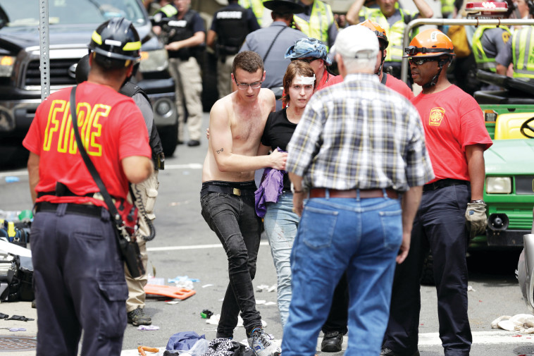 הדריסה בשרלוטסוויל. &quot;יש אלימות משני הצדדים&quot;. צילום: רויטרס