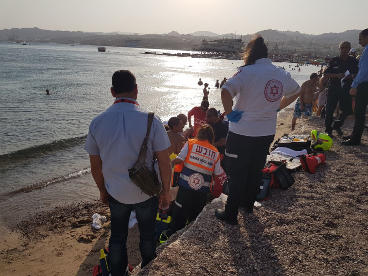 זירת הטביעה בחוף באילת. צילום: TPS