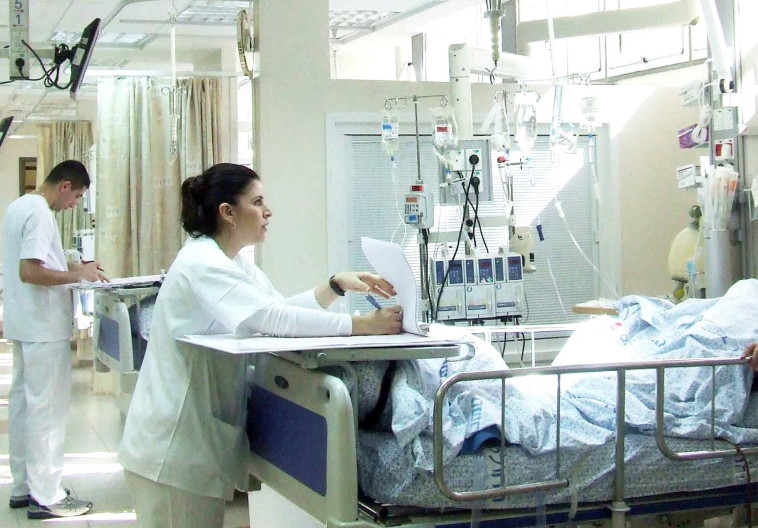 מחלקת טיפול נמרץ במרכז הרפואי זיו. צילום: המרכז הרפואי זיו מחלקת טיפול נמרץ במרכז הרפואי זיו. צילום: המרכז הרפואי זיו
