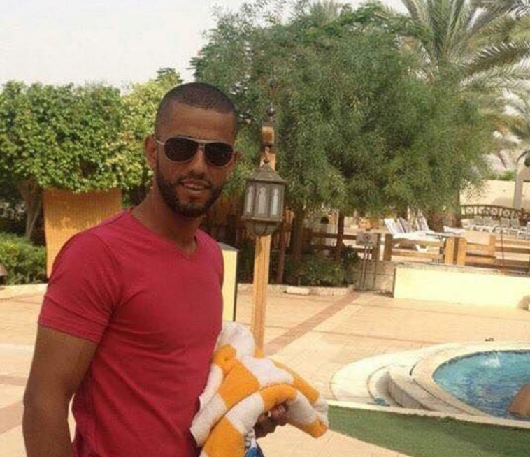 המחבל נימר מחמוד אחמד גמל. &quot;תמיד היה מאחר, ועל אנשים כאלה אי אפשר לסמוך&quot;. צילום: רשתות חברתיות