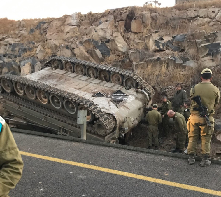 התומ&quot;ת שהתהפך בגולן. צילום: ערן אליאני, מבצעי פיקוד צפון