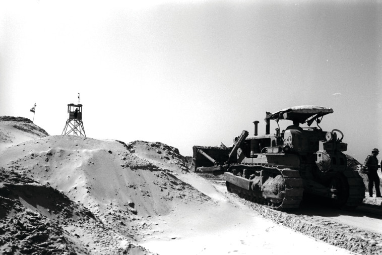  מוצב בודפשט. צילום: מיקי אסטל, במחנה