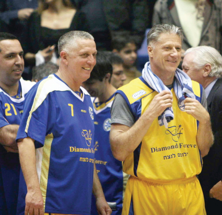 מיקי ברקוביץ' עם ארואסטי. צילום: עדי אבישי