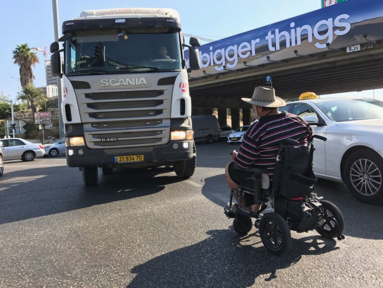 מחאת הנכים. צילום: אבשלום ששוני