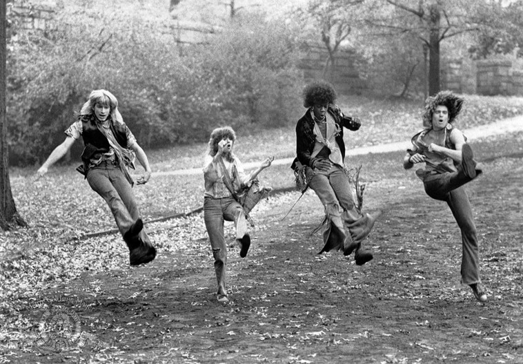 הסרט &quot;שיער&quot;.  IMDB 