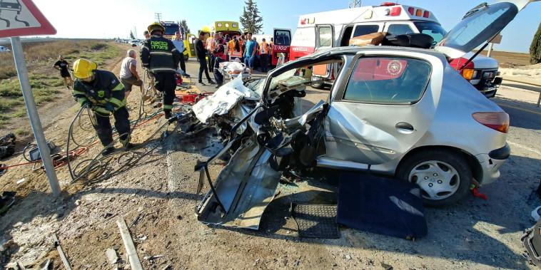זירת התאונה. צילום: דוברות איחוד הצלה