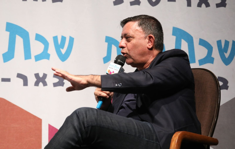 גבאי בשבתרבות בבאר שבע. צילום: לשכת דובר עיריית באר שבע 