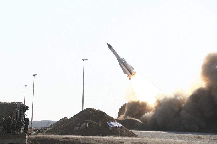 מערכת S200, שפגעה במטוס הרוסי, צילום: רויטרס