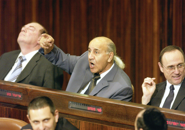 &quot;הפרשה הרסה את אשתי המסכנה. אני חושב שזה מה שהרג אותה&quot;. צ'יטה בכנסת. צילום: עמוס בן גרשום, לע&quot;מ