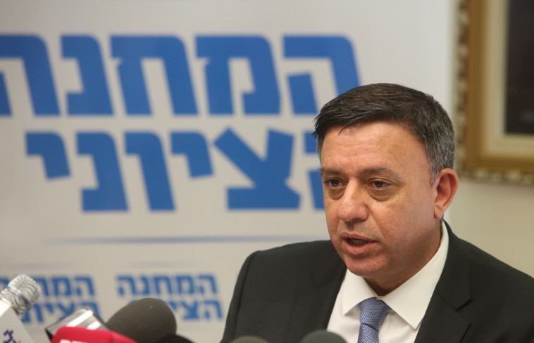 גבאי. התנהלות פוליטית גאונית. צילום: מרק ישראל סלם