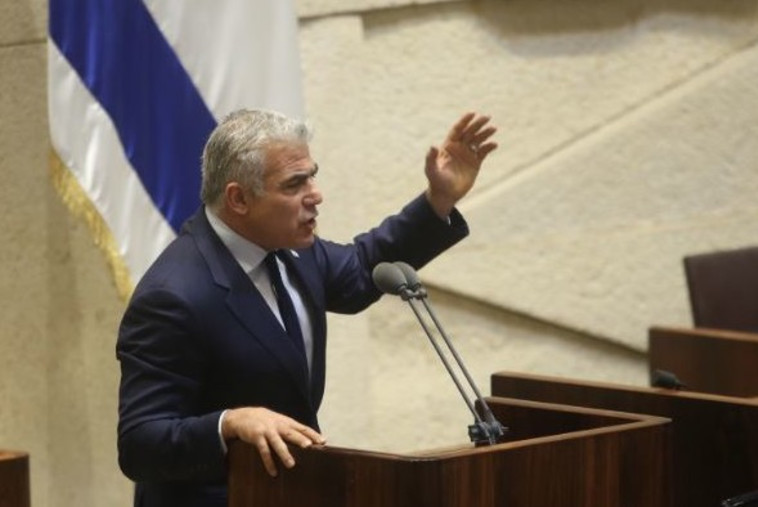 לפיד. צילום: מרק ישראל סלם