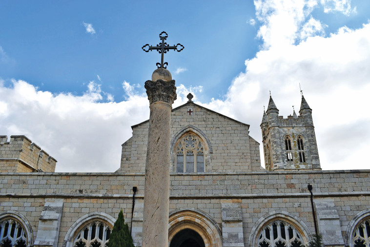 קתדרלת סנט ג'ורג'. צילום: מיטל שרעבי