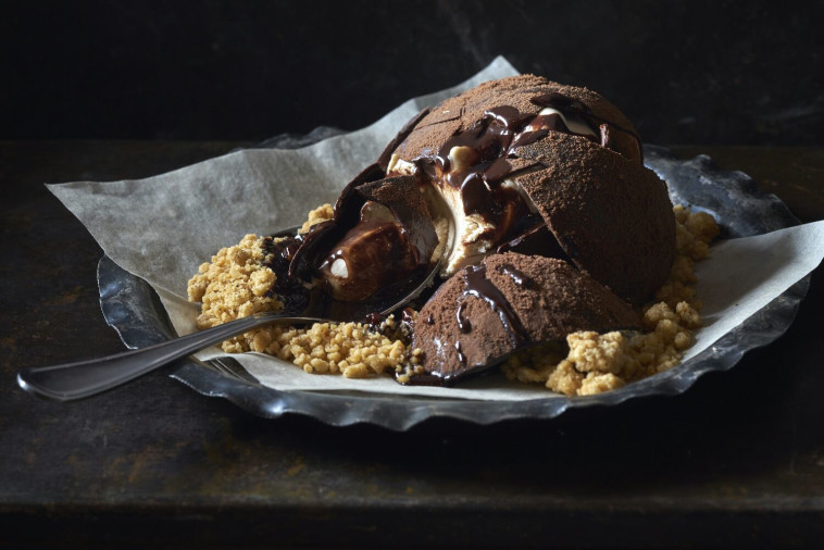 פררו רושה ועוד המון שוקולד של &quot;גודנס&quot;. צילום: אנטולי מיכאלו