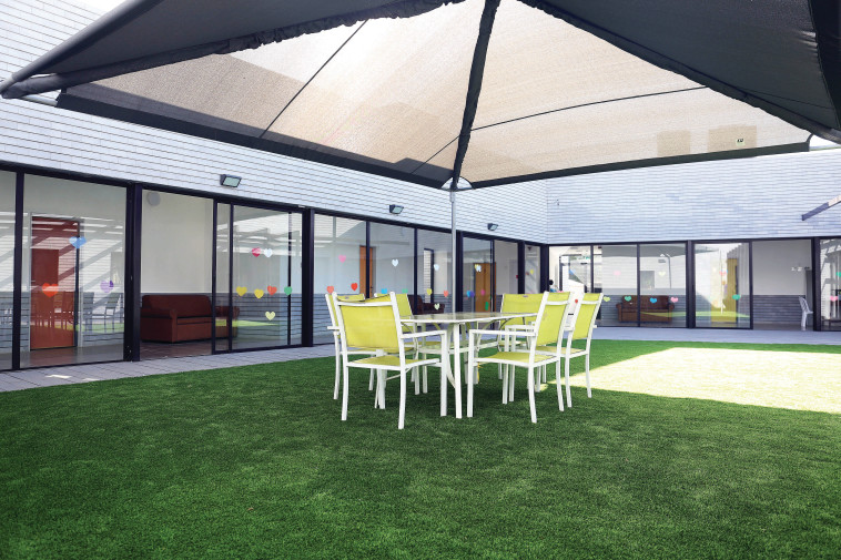 מקום מכיל, שנותן תקווה ואופק לעתיד. המקלט במרכז הארץ. צילום: אריאל בשור