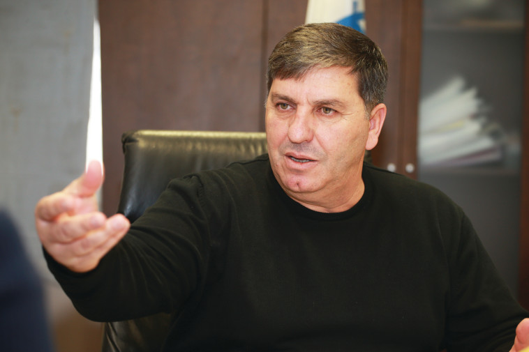 &quot;כל עולה חדש מסייע בפיתוח הארץ&quot;. דני עטר, צילום: מירי צחי