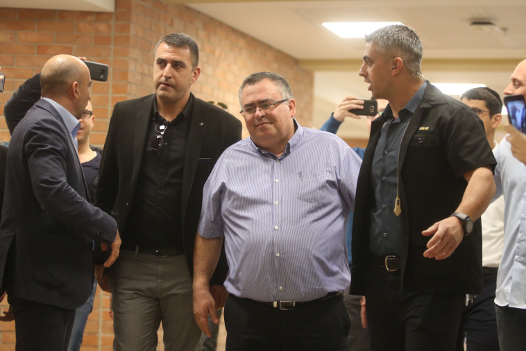 ח&quot;כ ביטן בכנסת לאחר חקירתו. צילום: מרק ישראל סלם 