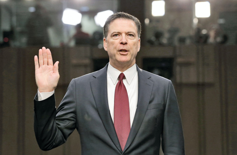 טוען שלא ציית לטראמפ ולכן פוטר. ג'יימס קומי. צילום: רויטרס