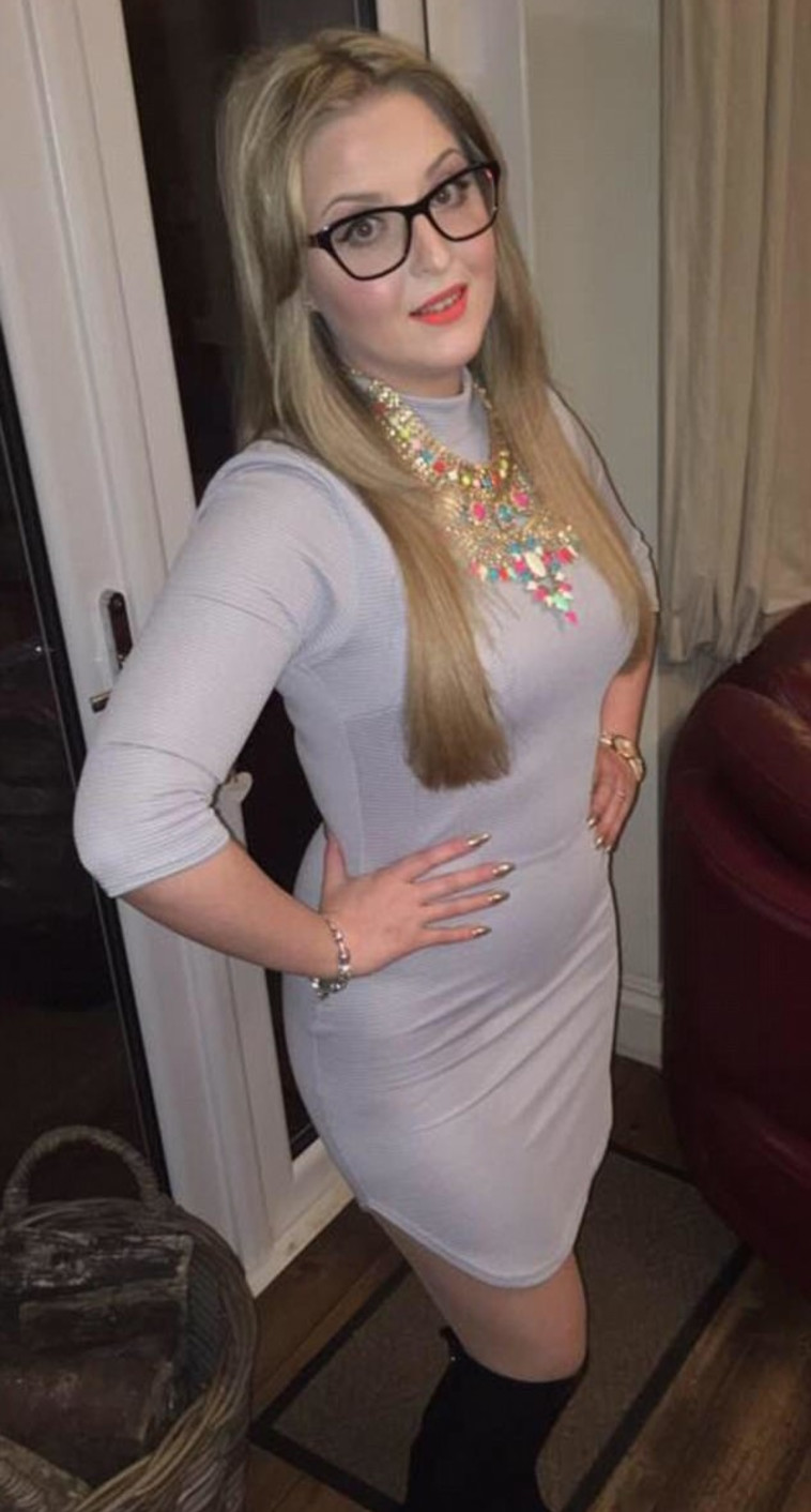 במשך שנים התביישה לצאת מהבית עם המסכה. האנה אוונס, צילום מסך