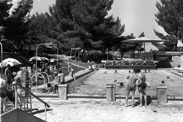 מלון 'דיפלומט' בתחילת דרכו, צילום: משה פרידן, לע&quot;מ