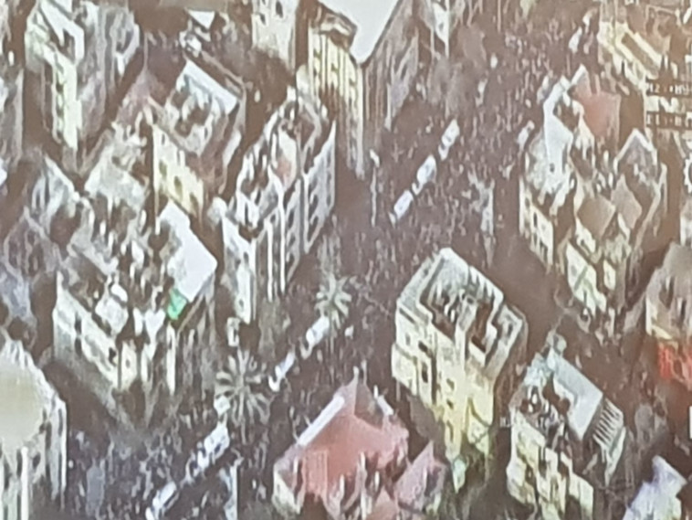 הלוויית הרב שטיינמן. צילום: דוברות המשטרה