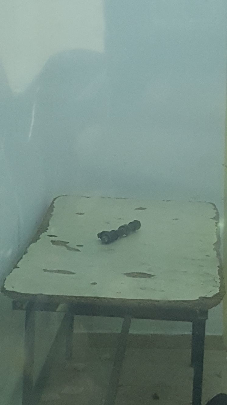 המטען שאותר על החשוד. צילום: דוברות המשטרה