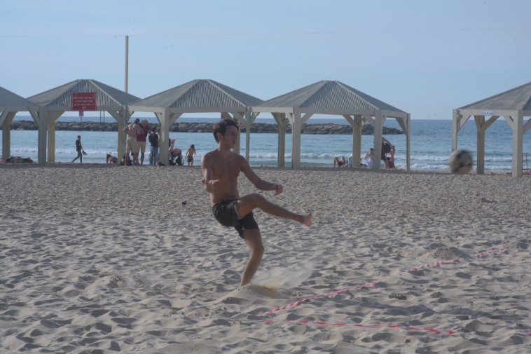 זה הזמן להצטנן. צילום: אבשלום ששוני 