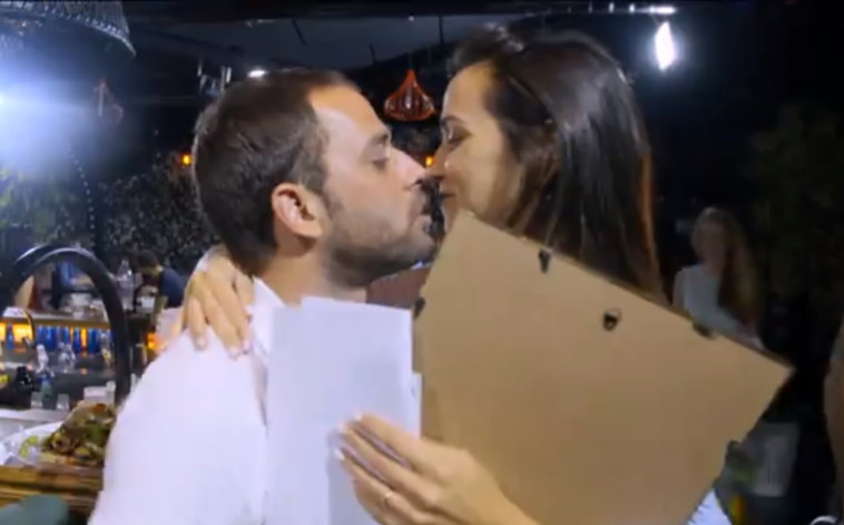 טל ואחווה, מאוהבים במצלמה. חתונה ממבט ראשון. צילום מסך