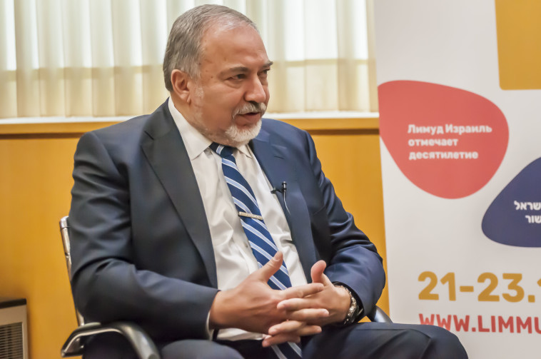 ליברמן. מה לו ולגלי צה"ל? צילום: רומן ינושבסקי ליברמן. מה לו ולגלי צה"ל? צילום: רומן ינושבסקי