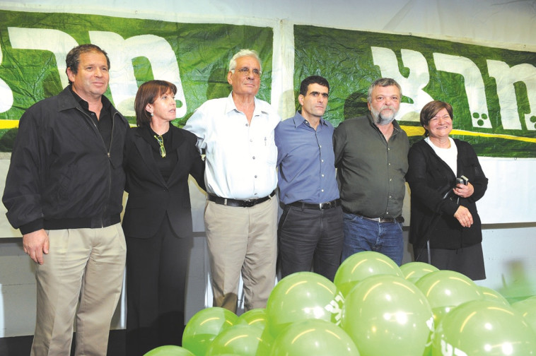 &quot;ראיתי במרצ אנשים שהרגישו לא נוח לשיר את 'התקווה' ואפילו עם המילה 'יהודי'&quot;. גרינפילד בימיה במרצ. צילום: ראובן קסטרו