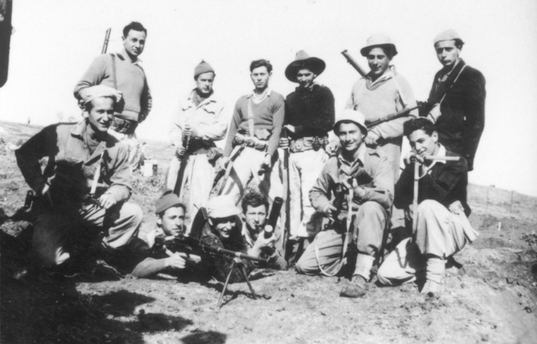 לוחמי הפלמ&quot;ח בג'וערה. צילום: ארכיון הפלמ&quot;ח