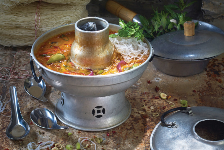 מרק טום יאם גאי בבאר שבע. צילום: אנטולי מיכאלו