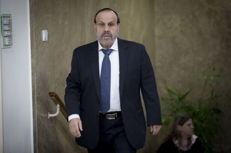 שר הדתות דוד אזולאי. צילום: יונתן זינדל, פלאש 90