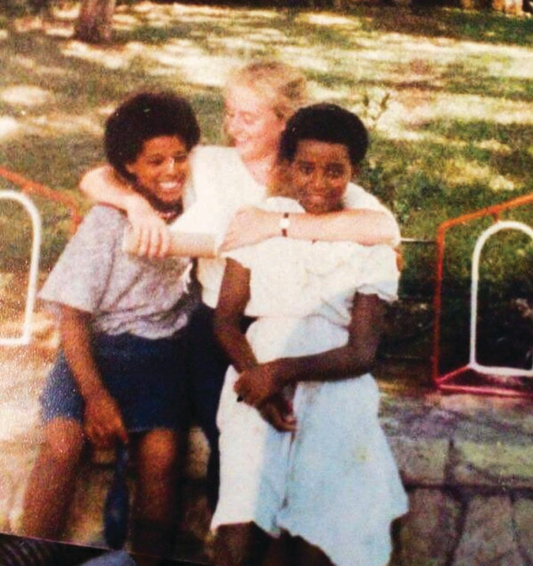 &quot;אביטל הפכה למעין אמא&quot;, צילום פרטי