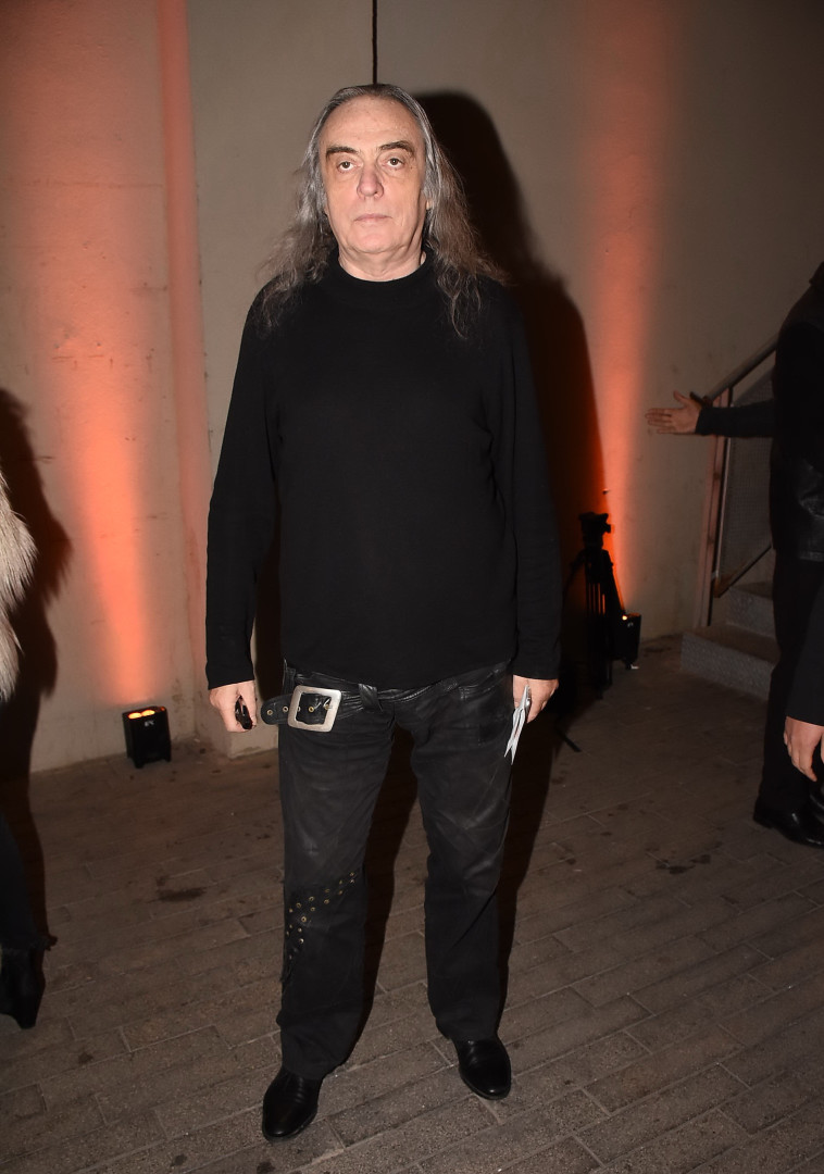 מה עם שירה?? צביקה פיק