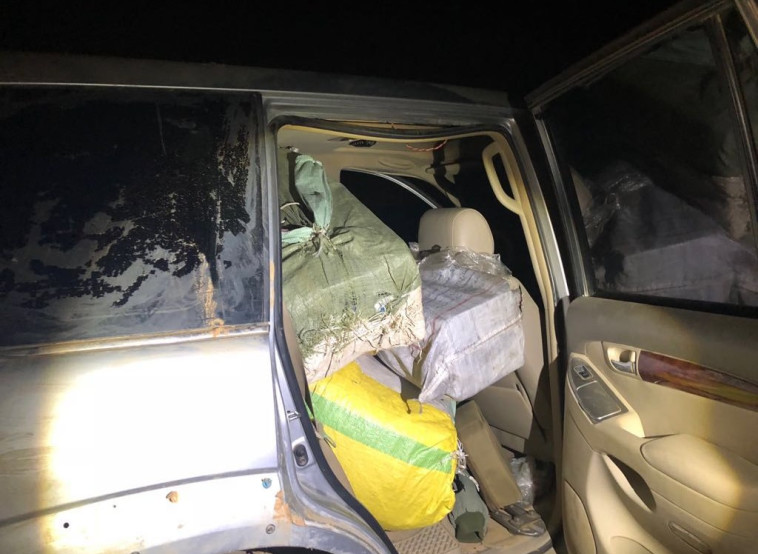 הברחת הסמים הלילה בגבול. צילום: דוברות המשטרה