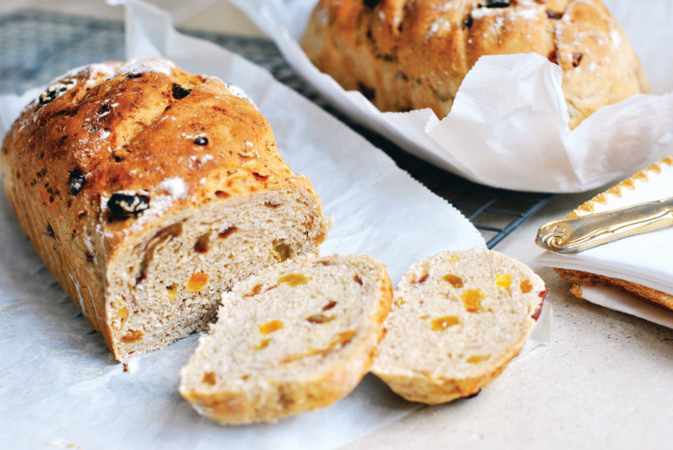 לחם פירות. סגנון וצילום: פסקל פרץ רובין