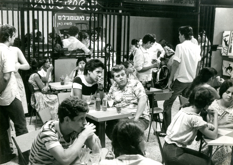 אסקימו לימון. צלם : מתוך הסרט 